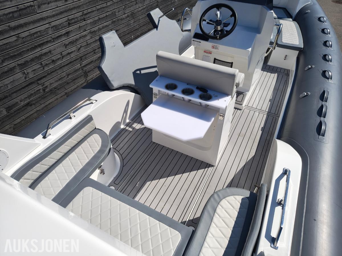 2026 NY - XL RIB båt 26 fot med mye utstyr